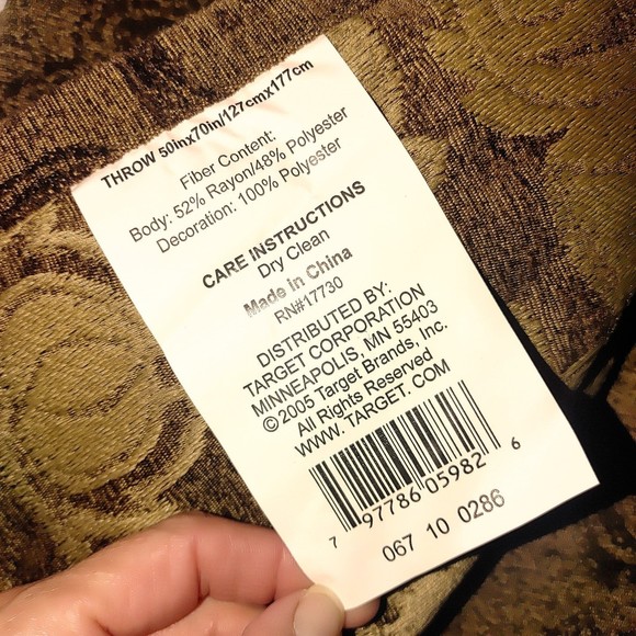 THROW BLANKET 50"X70" Tassel Traditional Classic Luxury NEW - Picture 3 of 3